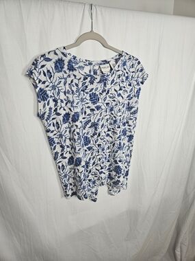 Rachel Zoe White Tee with Blue Floral Print